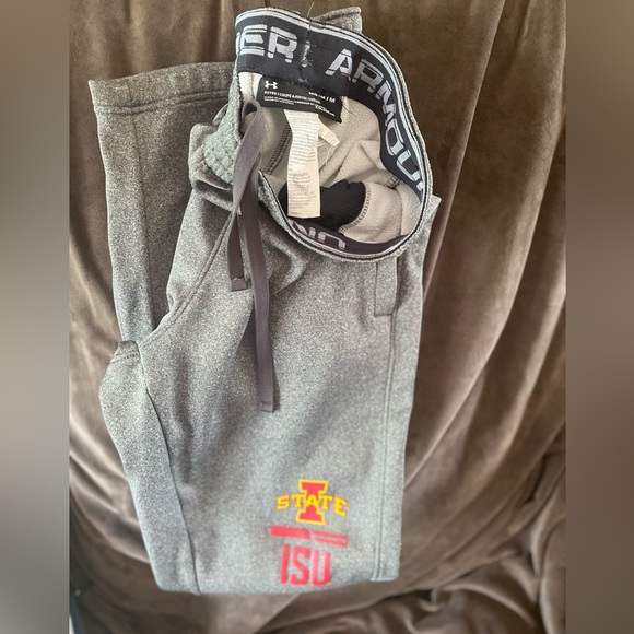 Men’s Iowa State University ISU Under Armour joggers fitted legs sz Medium - Picture 2 of 2
